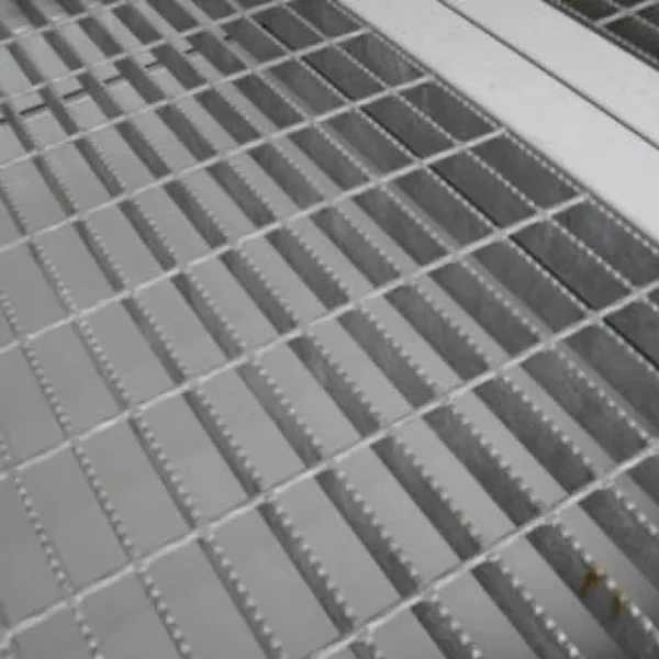 10ft x 8ft Open Mesh Floor Bunded Store
